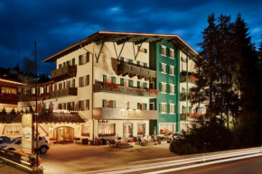 Гостиница Hotel Savoy, Бадия